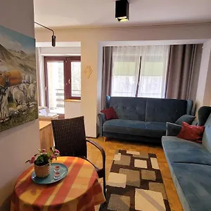 https://apartament-gondola-201-budynek-polskie-koleje-zakopane.zakopanehotels.org